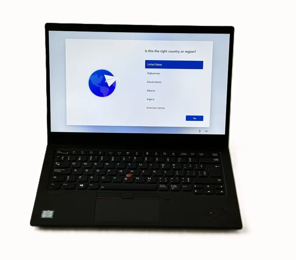 X1CBG7- SCREEN ON.webp